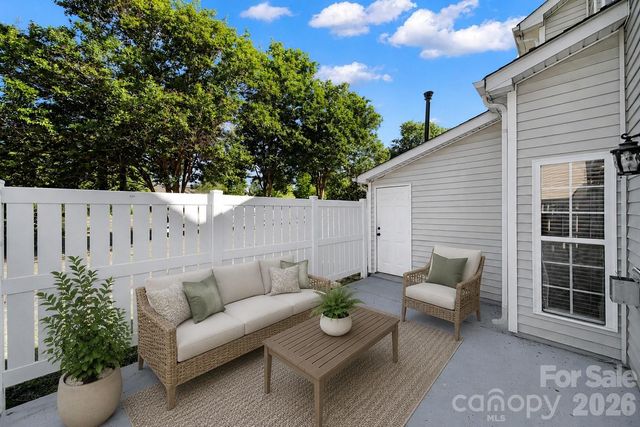 14721 Lions Pride Court, Charlotte, NC 28273