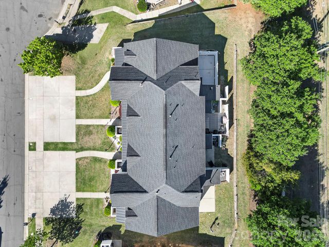 14721 Lions Pride Court, Charlotte, NC 28273