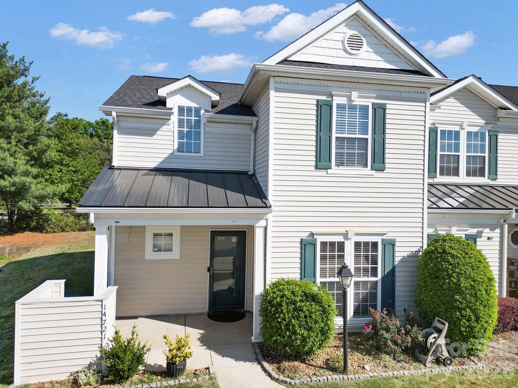 14721 Lions Pride Court, Charlotte, NC 28273