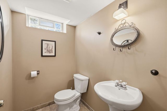 442 Mount Curve Boulevard, Saint Paul, MN 55105