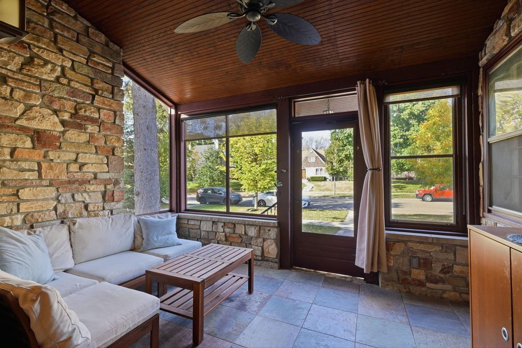442 Mount Curve Boulevard, Saint Paul, MN 55105 — photo 2
