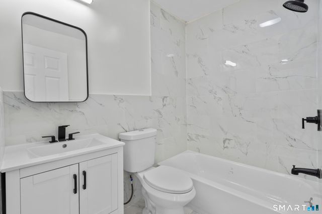 23 Robinson Street, Waterbury, CT 06704