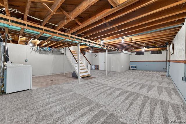 19145 Snow Avenue, Dearborn, MI 48124