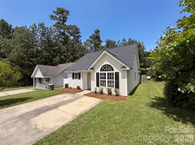 2025 Duke Adam Street, Kannapolis, NC 28083