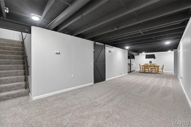 2425 Lindsay Lane, Florissant, MO 63031