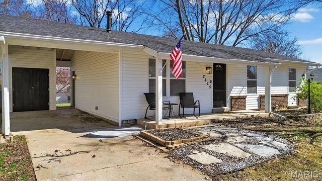 2425 Lindsay Lane, Florissant, MO 63031
