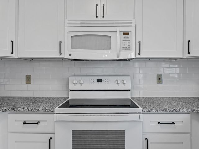 214 Ashton Drive, Moore, SC 29369