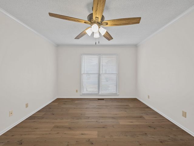 214 Ashton Drive, Moore, SC 29369