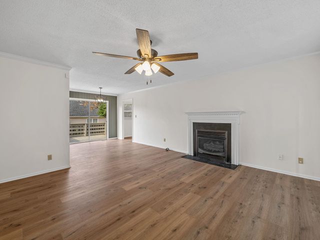 214 Ashton Drive, Moore, SC 29369