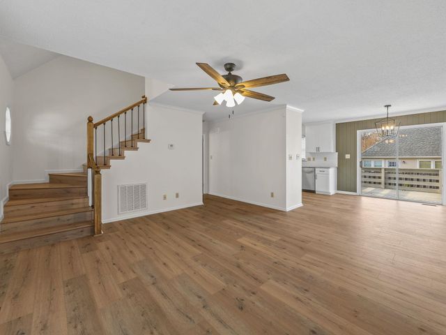 214 Ashton Drive, Moore, SC 29369