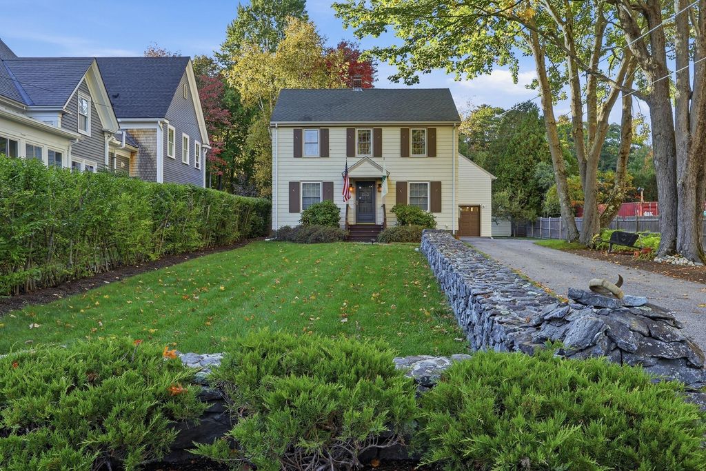 284 Foreside Road, Falmouth, ME 04105 — exterior