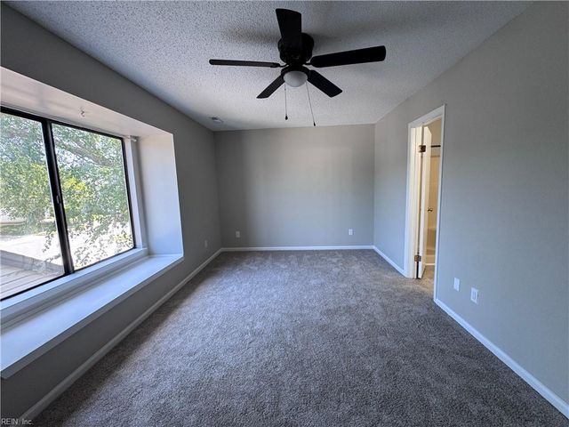 718 Hecate DR, Virginia Beach, VA 23454