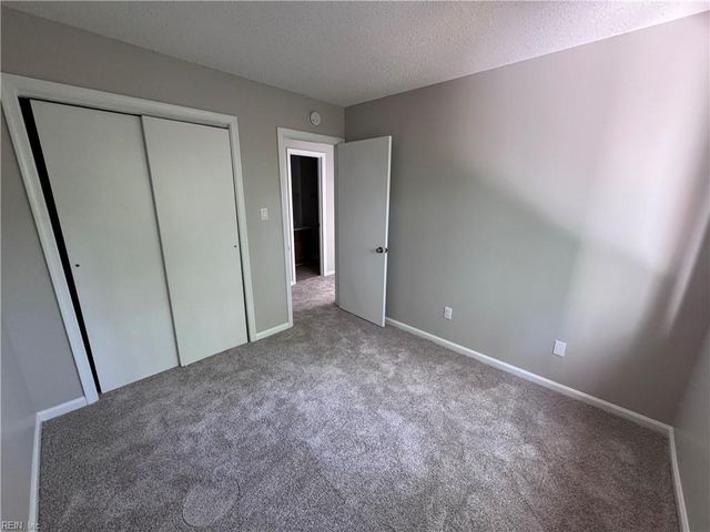 718 Hecate DR, Virginia Beach, VA 23454