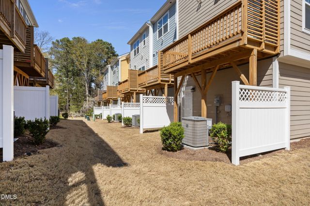 3013 Worthy Way, Durham, NC 27703