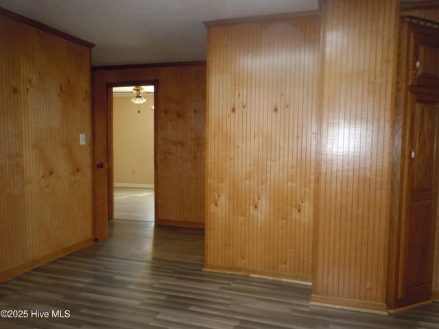 7424 James B White Highway S, Whiteville, NC 28472