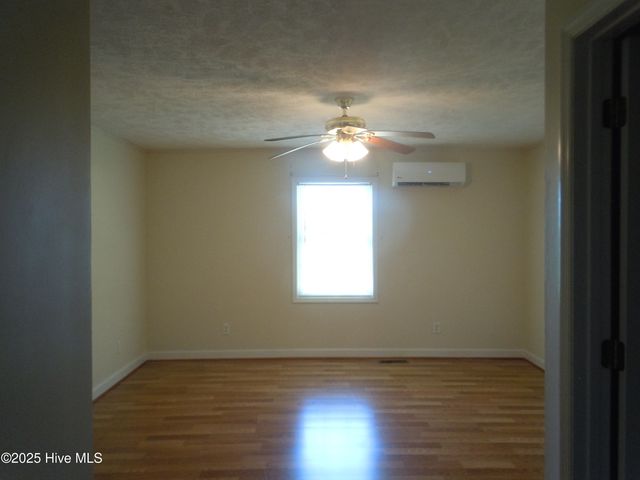 7424 James B White Highway S, Whiteville, NC 28472