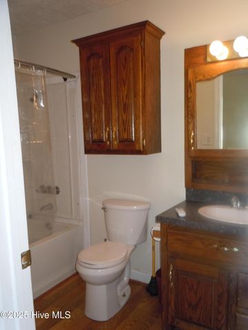 7424 James B White Highway S, Whiteville, NC 28472