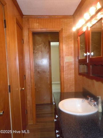 7424 James B White Highway S, Whiteville, NC 28472