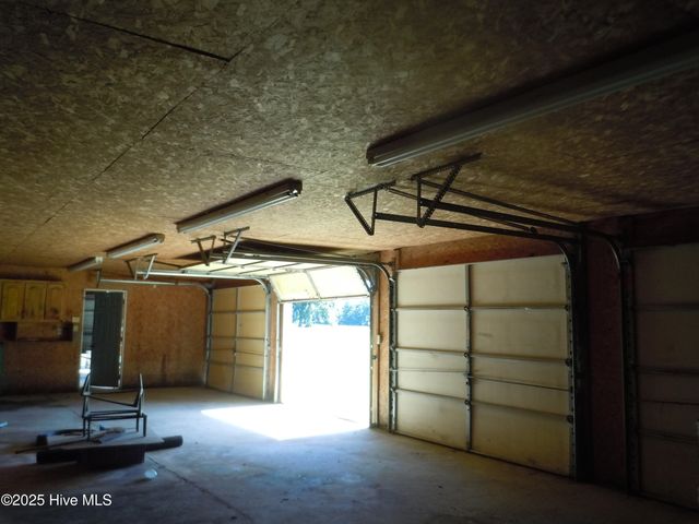 7424 James B White Highway S, Whiteville, NC 28472