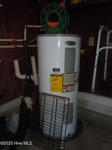 7424 James B White Highway S, Whiteville, NC 28472