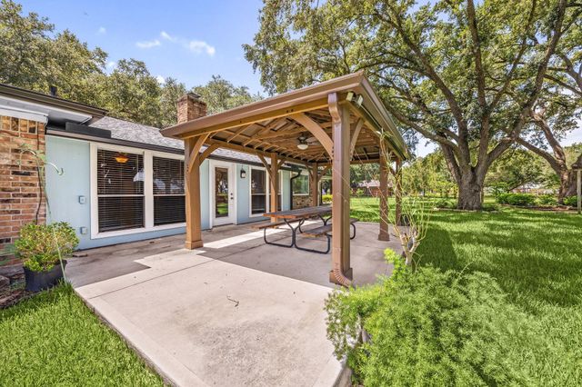 3530 Katy Hockley Road, Katy, TX 77493