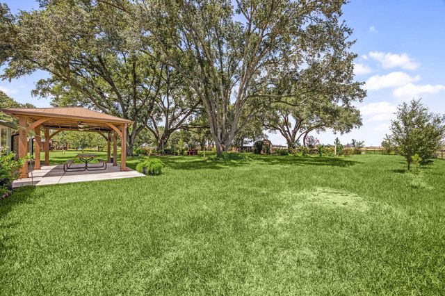 3530 Katy Hockley Road, Katy, TX 77493