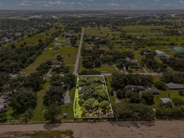 3530 Katy Hockley Road, Katy, TX 77493