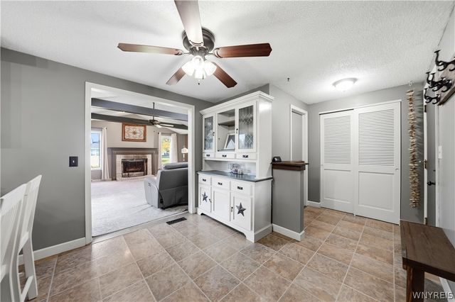 14 Quail Hollow, Lancaster, NY 14086
