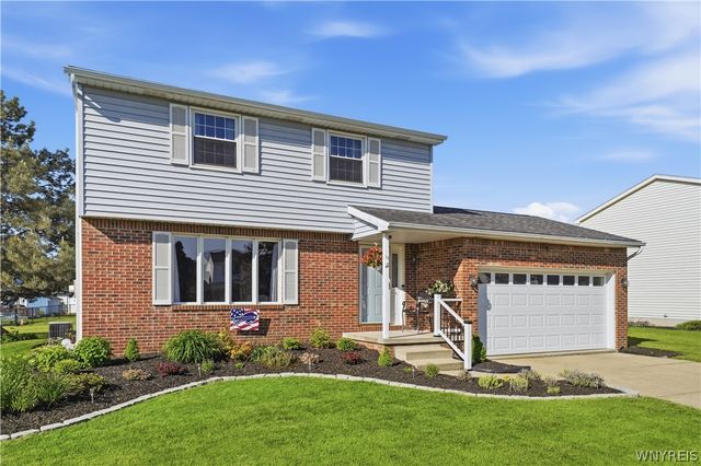 14 Quail Hollow, Lancaster, NY 14086
