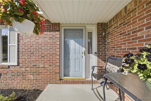 14 Quail Hollow, Lancaster, NY 14086