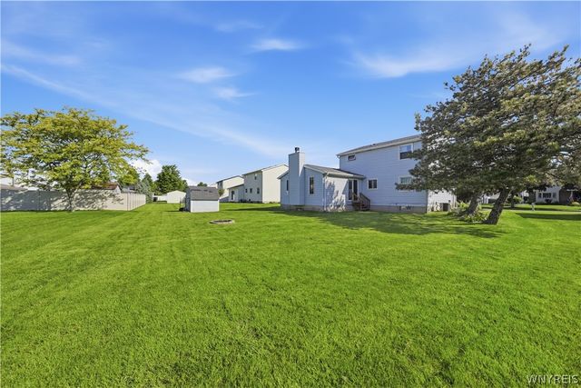 14 Quail Hollow, Lancaster, NY 14086
