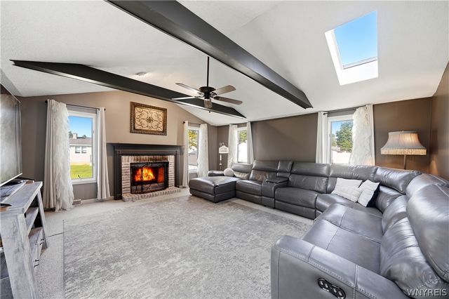 14 Quail Hollow, Lancaster, NY 14086