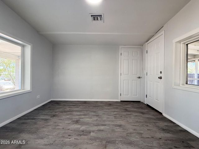 217 N 80TH Place, Mesa, AZ 85207