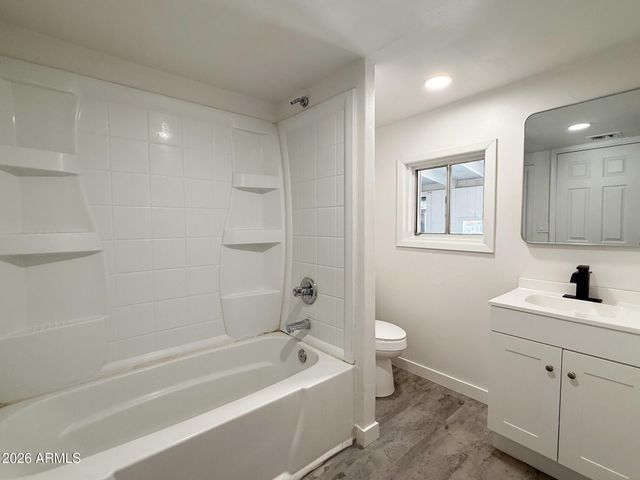 217 N 80TH Place, Mesa, AZ 85207