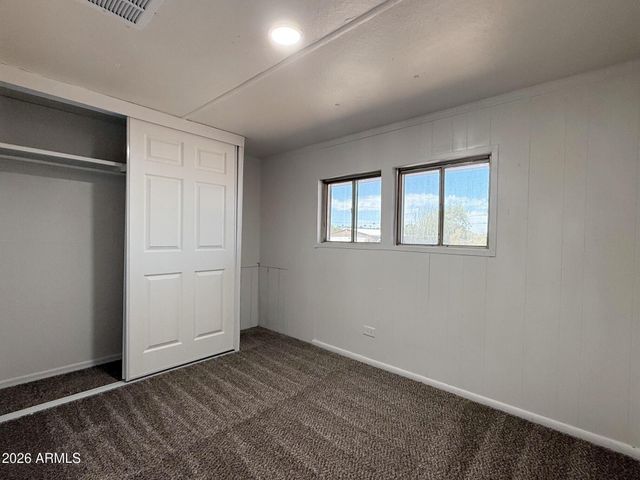 217 N 80TH Place, Mesa, AZ 85207