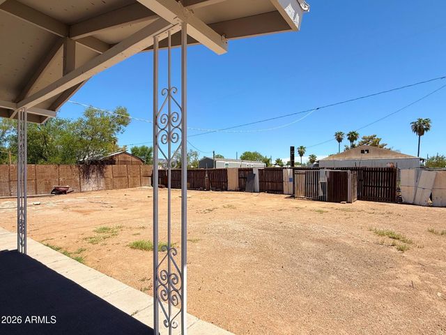 217 N 80TH Place, Mesa, AZ 85207