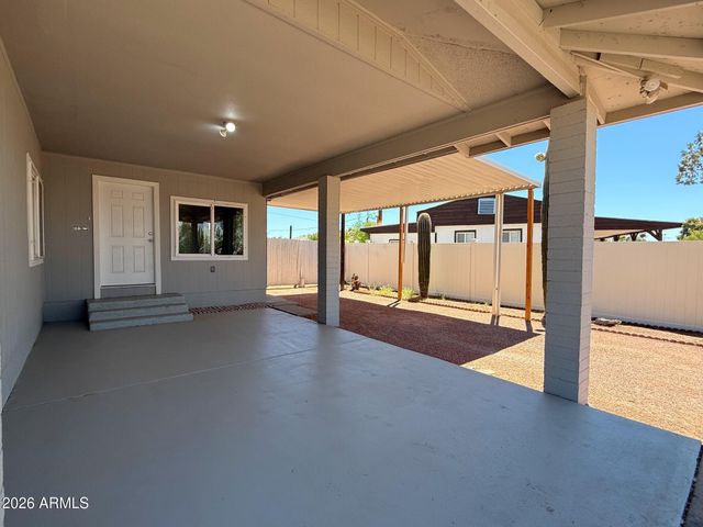 217 N 80TH Place, Mesa, AZ 85207