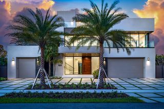 2000 Harbourview Drive, Fort Lauderdale, FL 33316