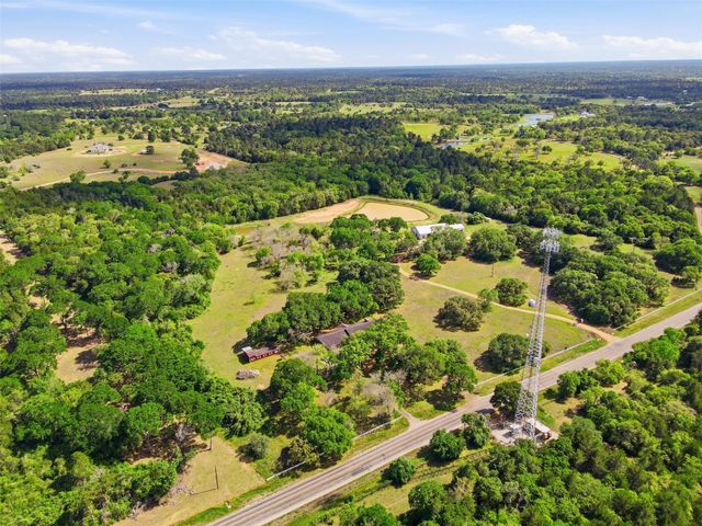 214 Fm 109, New Ulm, TX 78950