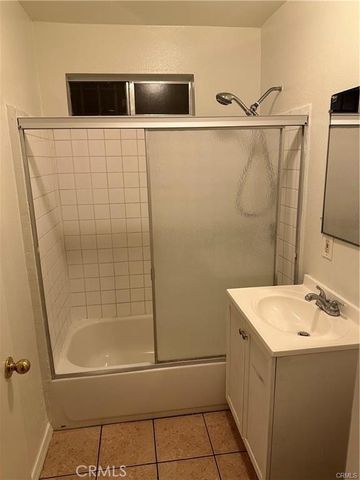 1667 E 111th, Los Angeles, CA 90059