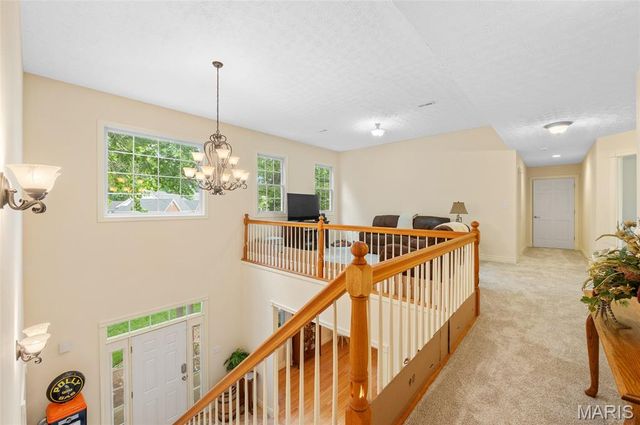 11 Kensington, Collinsville, IL 62234