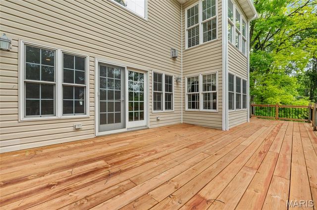 11 Kensington, Collinsville, IL 62234