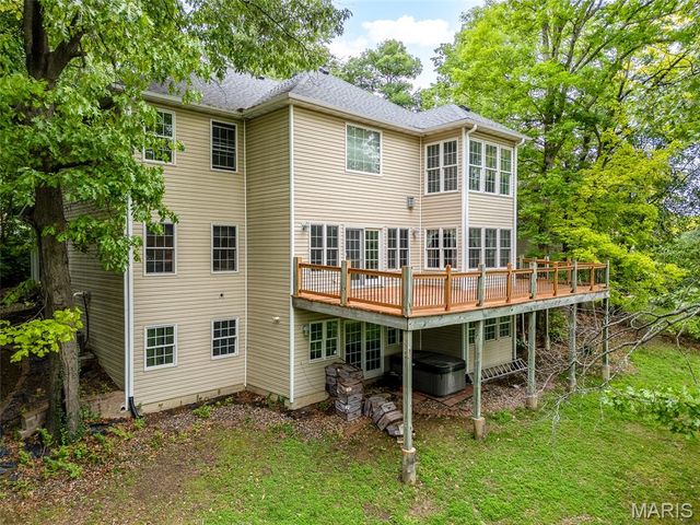 11 Kensington, Collinsville, IL 62234