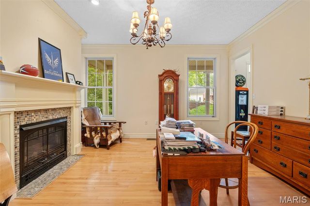 11 Kensington, Collinsville, IL 62234