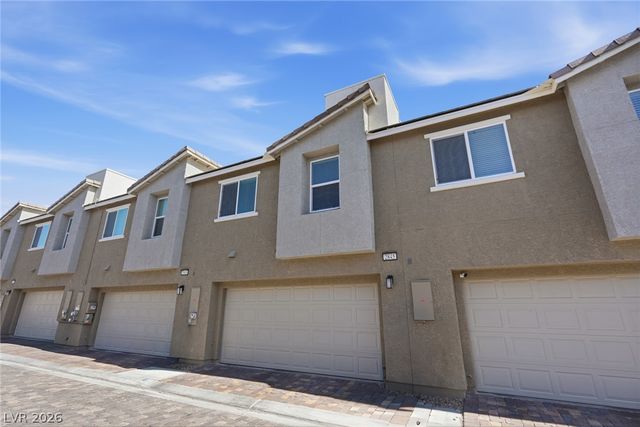2845 Dover White Court, North Las Vegas, NV 89086