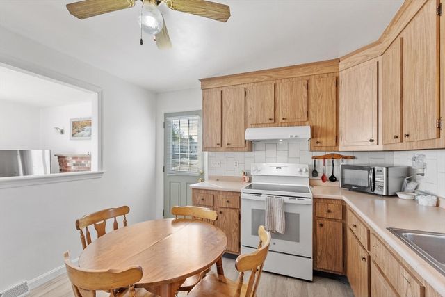 31 Atherton, Ayer, MA 01432