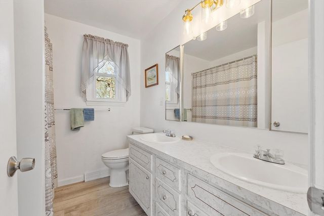31 Atherton, Ayer, MA 01432
