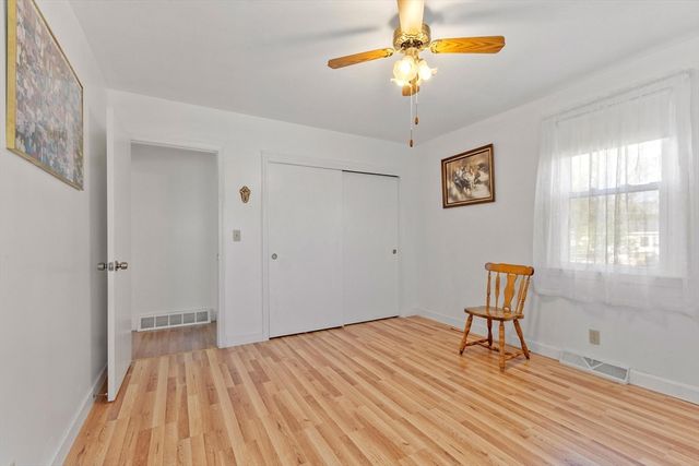 31 Atherton, Ayer, MA 01432
