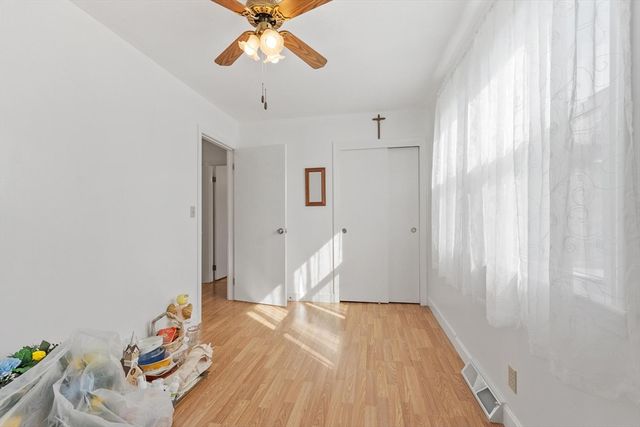 31 Atherton, Ayer, MA 01432
