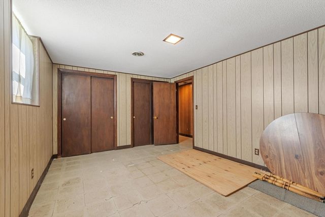 31 Atherton, Ayer, MA 01432